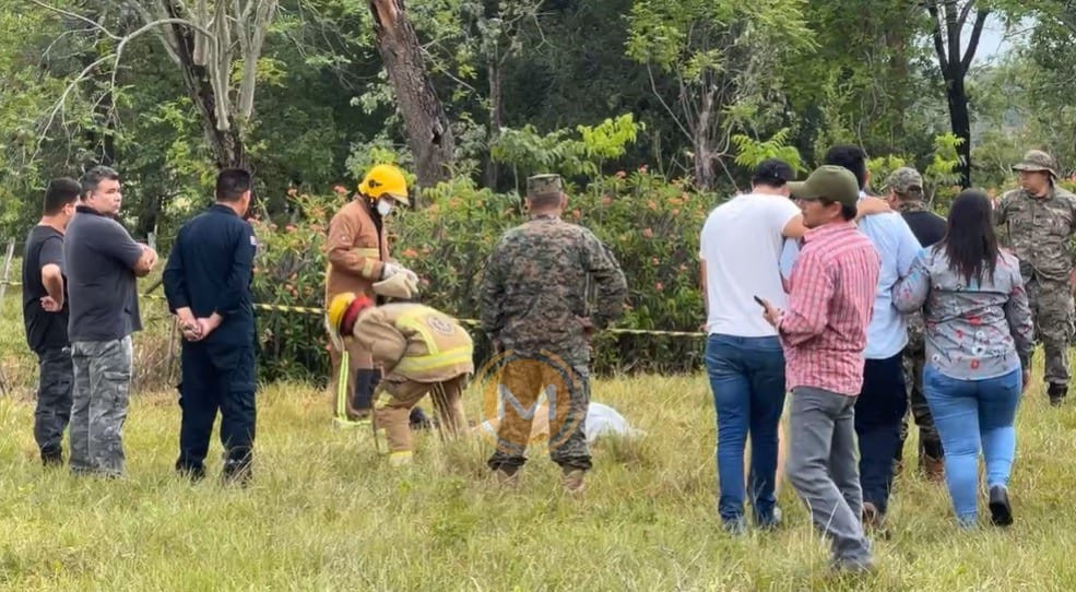 Vítima tentou fugir dos pistoleiros, mas foi alcançado e morto; Foto: Imprensa Paraguaia