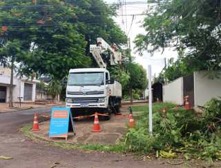 Com atuação em diversas frentes, concessionária reforça eficiência da rede elétrica em Dourados