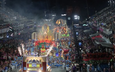 Acadêmicos de Niterói vence Série Ouro e sobe ao Grupo Especial do Rio